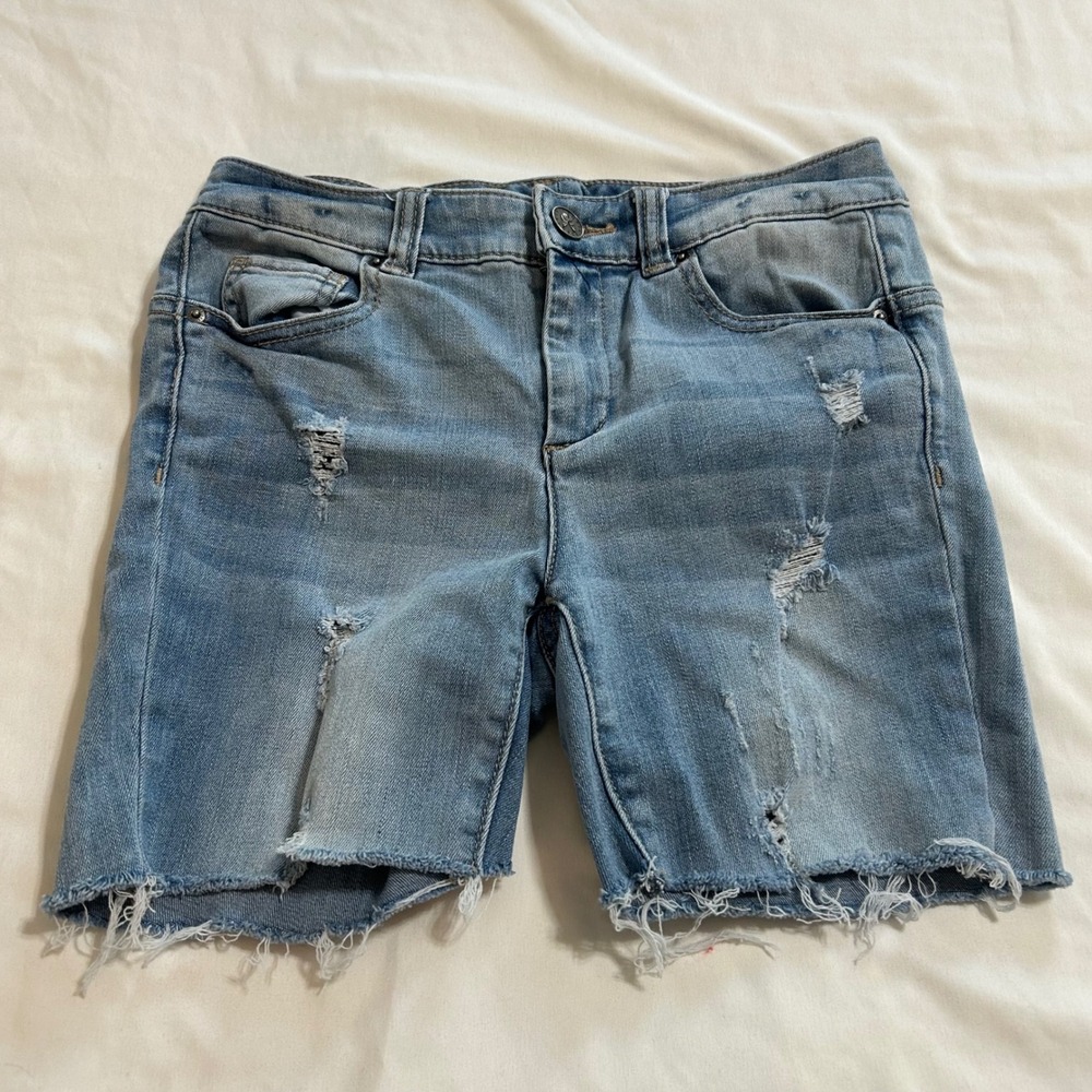 Victoria's Secret Mid Rise Distressed Denim Shorts Light Wash Size 2 Cut Off
